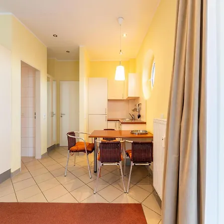 Apartment Mirow, *